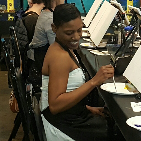 Meet your Posher, Ala - Picture 3 of 3